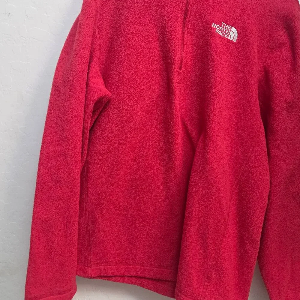 North Face Fleece Pullover – Bright Red, Size‎ Medium 1/4 zip Collard Neck